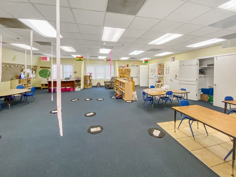 More Photos Of 3005 Dower House Dr, Herndon Daycare Center For Sale