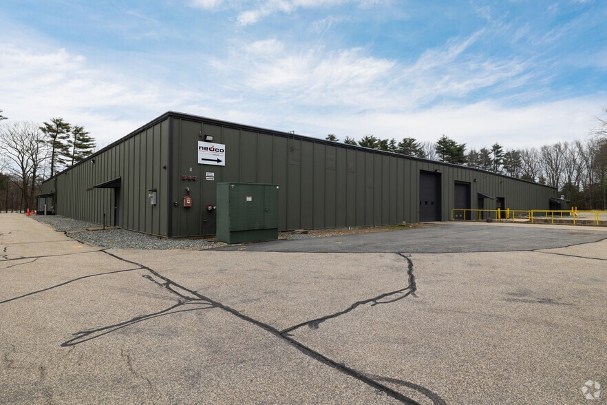 More Photos Of 1 Chase Park Rd, Seabrook Manufacturing For Lease