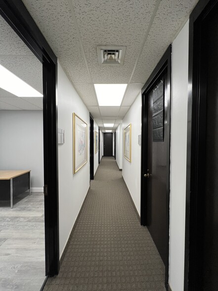 More Photos Of 26300 Euclid Ave, Cleveland Office For Lease