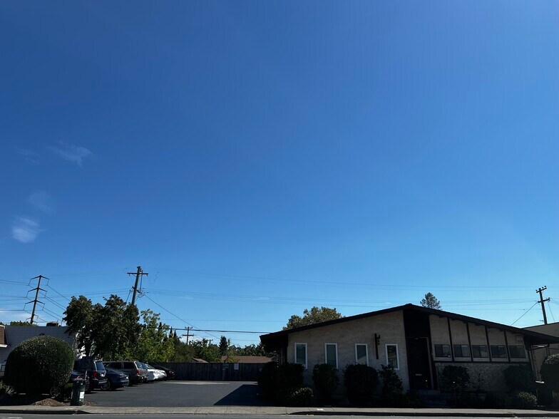 More Photos Of 1915 Springs Rd, Vallejo Medical For Sale