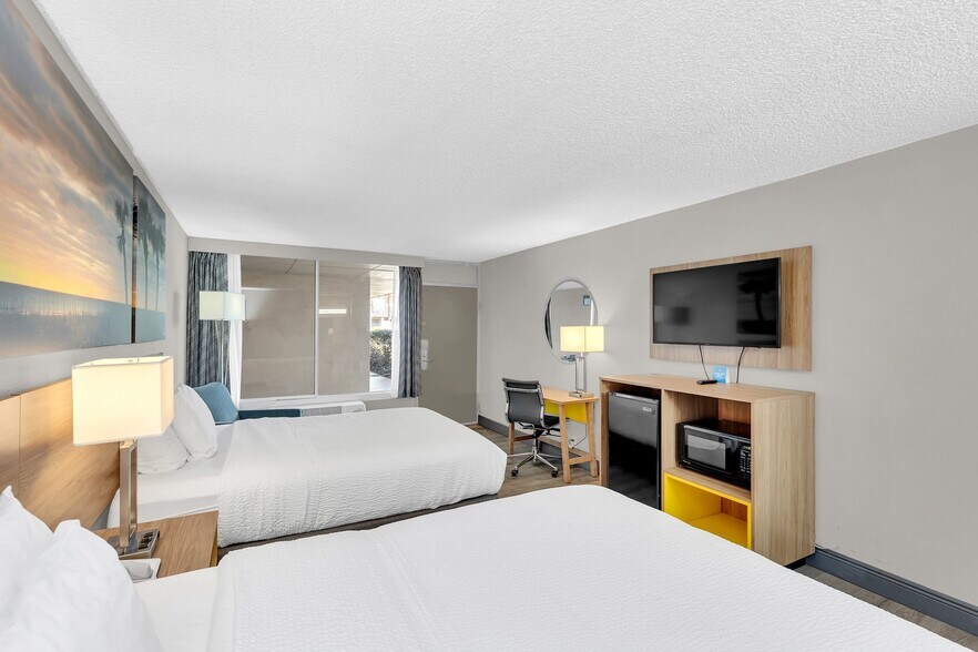 More Photos Of 3755 Cheney Hwy, Titusville Hotel For Sale