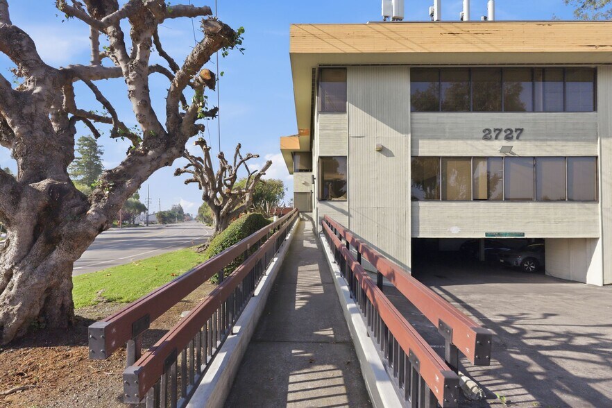 More Photos Of 2727 Walsh Ave, Santa Clara Medical For Lease
