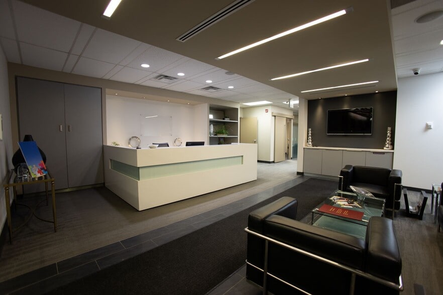 More Photos Of 602 12th Ave SW, Calgary Office For Sale