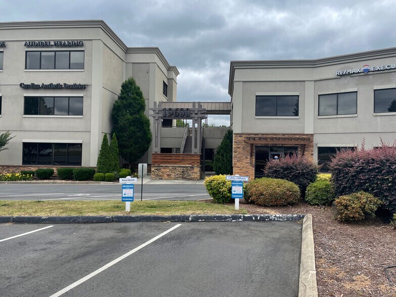 More Photos Of 19600 W Catawba Ave, Cornelius Office For Lease