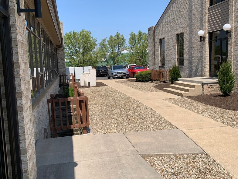 More Photos Of 75-77 Milford Dr, Hudson Unknown For Lease