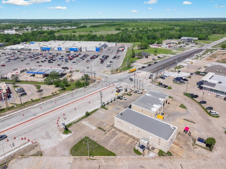 More Photos Of 94 State Highway 205, Terrell General Retail For Sale