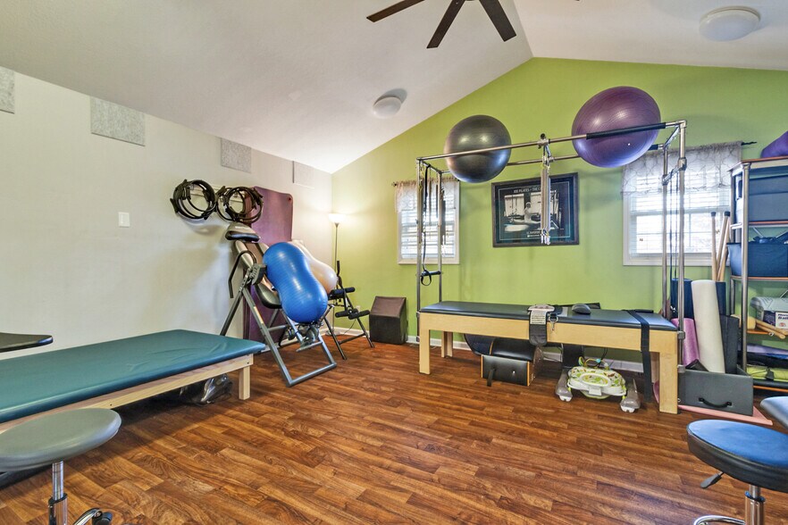 More Photos Of 129 Walker Hill, Crossville Freestanding For Sale