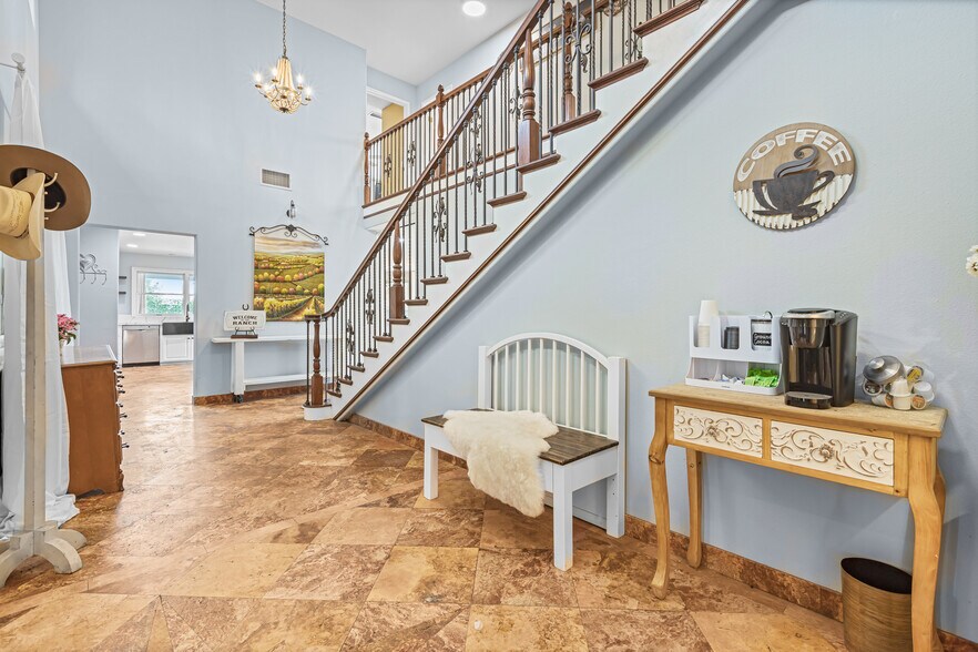 More Photos Of 22053 Highland St, Wildomar Specialty For Sale