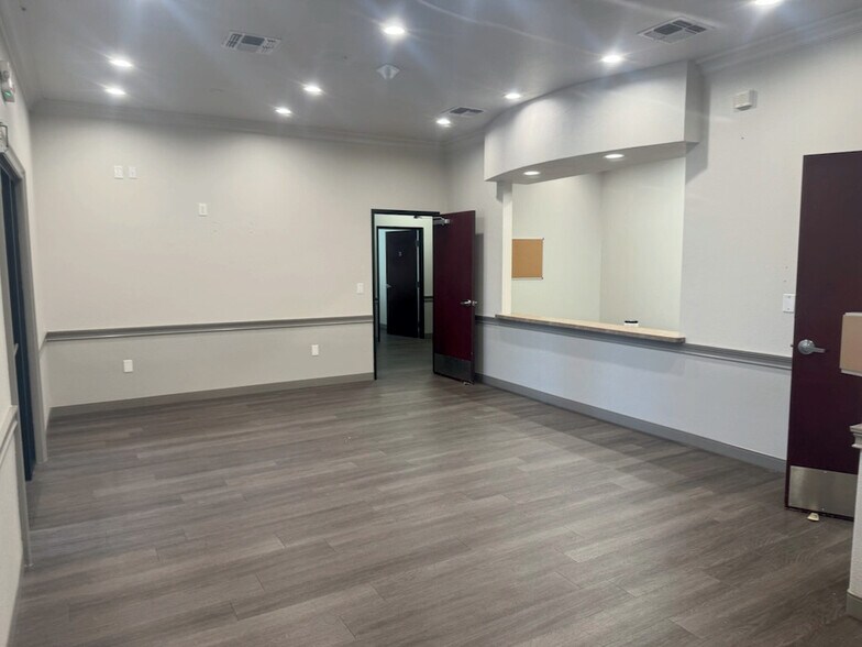 More Photos Of 1611 N Belt Line Rd, Mesquite Medical For Lease