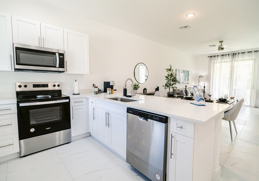 More Photos Of 2418 Xelda Ave N, Lehigh Acres Multifamily For Sale