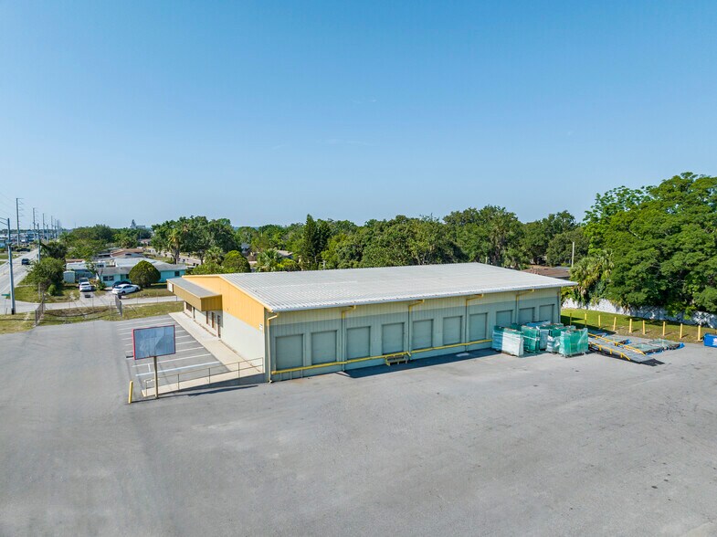 Primary Photo Of 1615 S Combee Rd, Lakeland Industrial For Lease