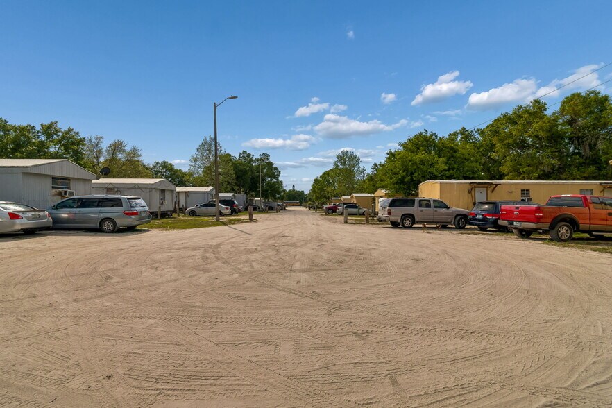 More Photos Of 610 Railroad St, Wimauma Land For Sale