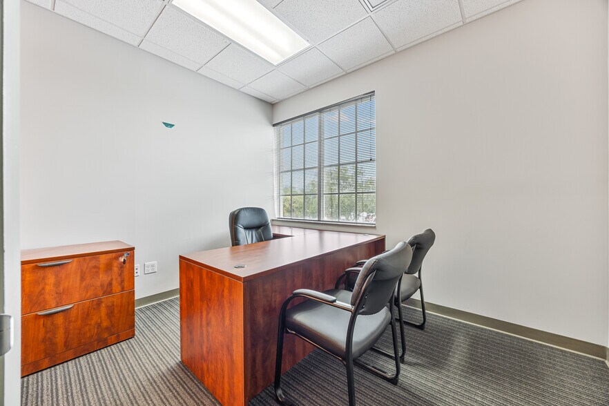 More Photos Of 5500 Murrell Rd, Melbourne Office For Lease