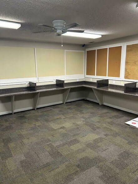 More Photos Of 334 S Collier St, Bainbridge Office Residential For Sale