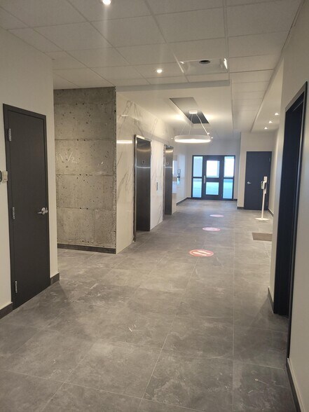 More Photos Of 1500 Rue Royale, Trois-Rivières Office For Lease