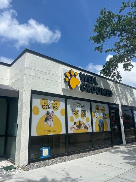 More Photos Of 2819 Central Ave, Saint Petersburg Storefront For Lease