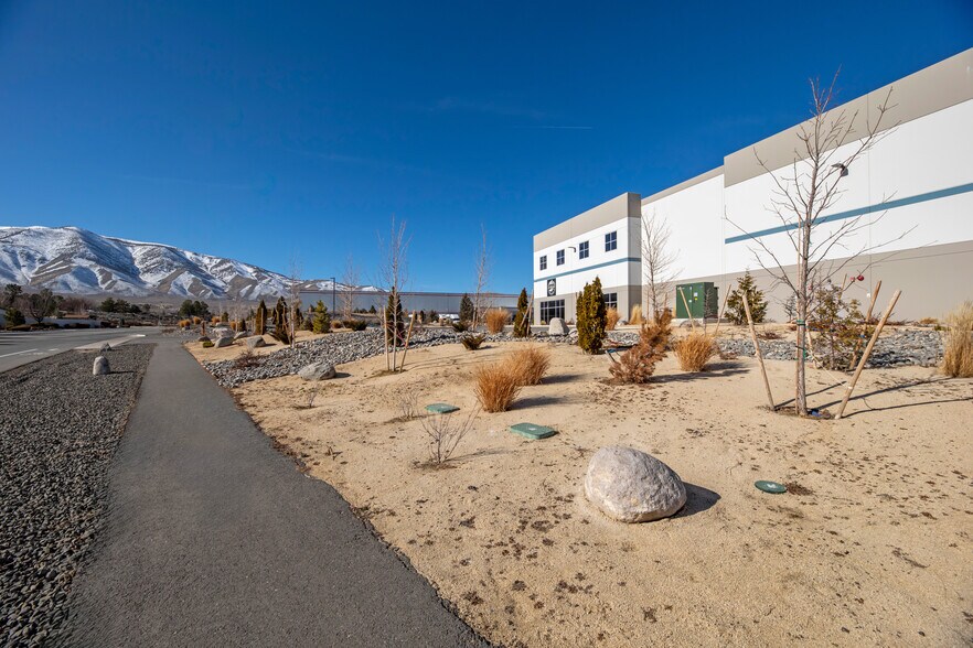 More Photos Of 9985 Moya Blvd, Reno Distribution For Lease