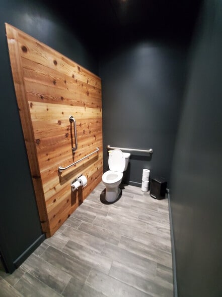 More Photos Of 4312 Republic Ct, Concord Warehouse For Sale