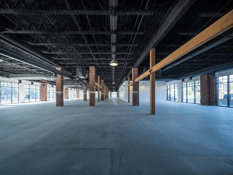 More Photos Of 2650-2672 St. Clair Ave W, Toronto Freestanding For Sale