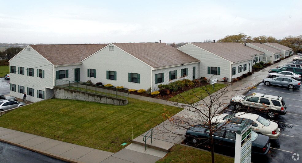 More Photos Of 850 Aquidneck Ave, Middletown Medical For Lease