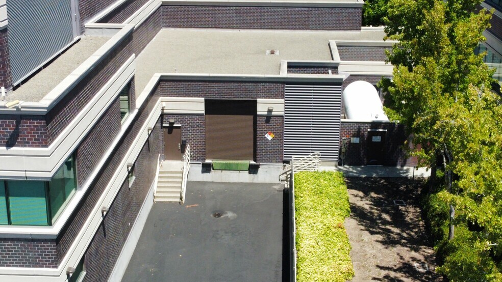 More Photos Of 1399 Shoreway Rd, Belmont Office For Lease