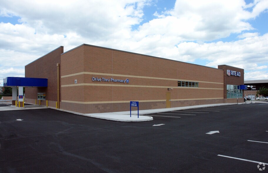 More Photos Of 1401 W Tilghman St, Allentown Drugstore For Lease