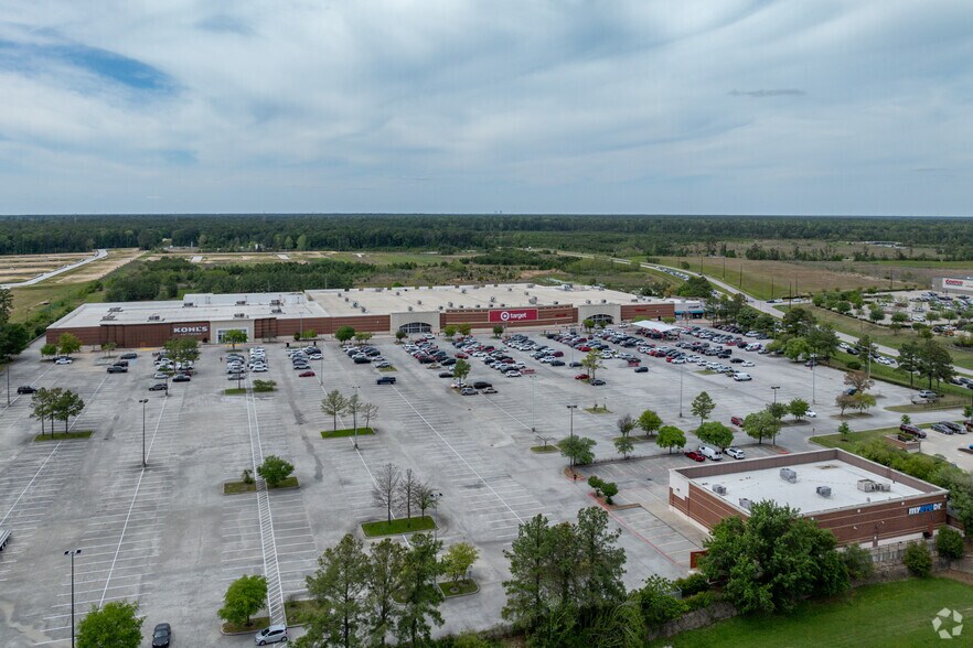 More Photos Of 20755-20845 US 59 Hwy N, Humble Unknown For Lease