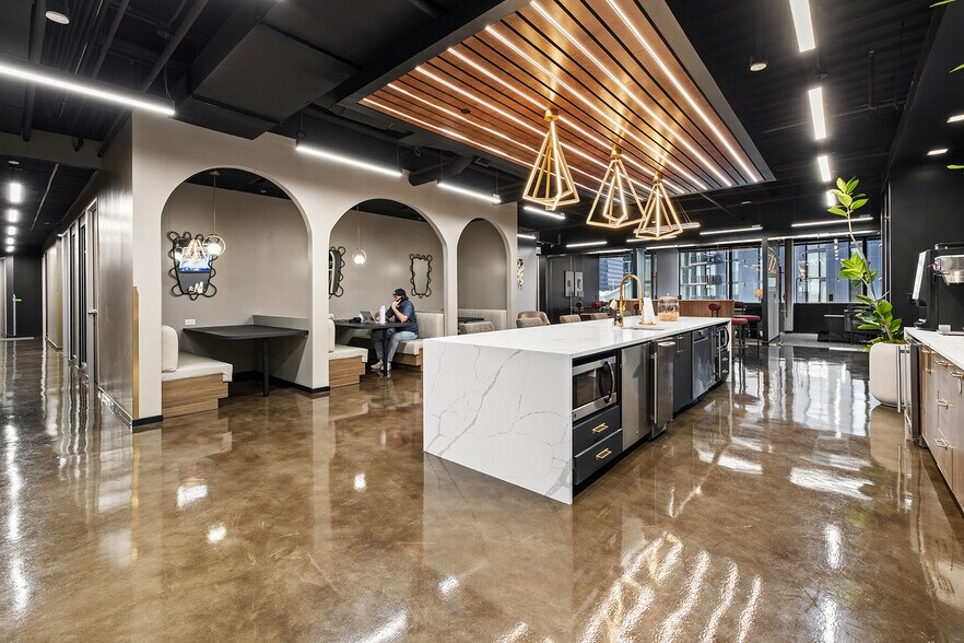 More Photos Of 1801 West End Ave, Nashville Coworking Space