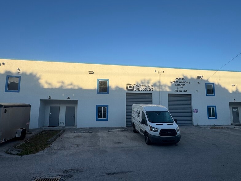 Primary Photo Of 2219 W 80th St, Hialeah Warehouse For Sale