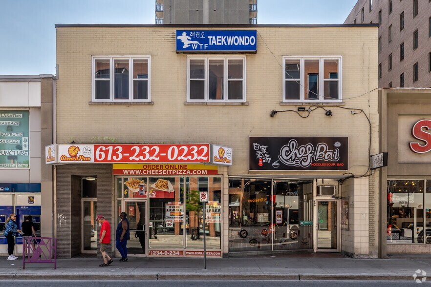 More Photos Of 286-288 Bank St, Ottawa Storefront Retail Office For Lease