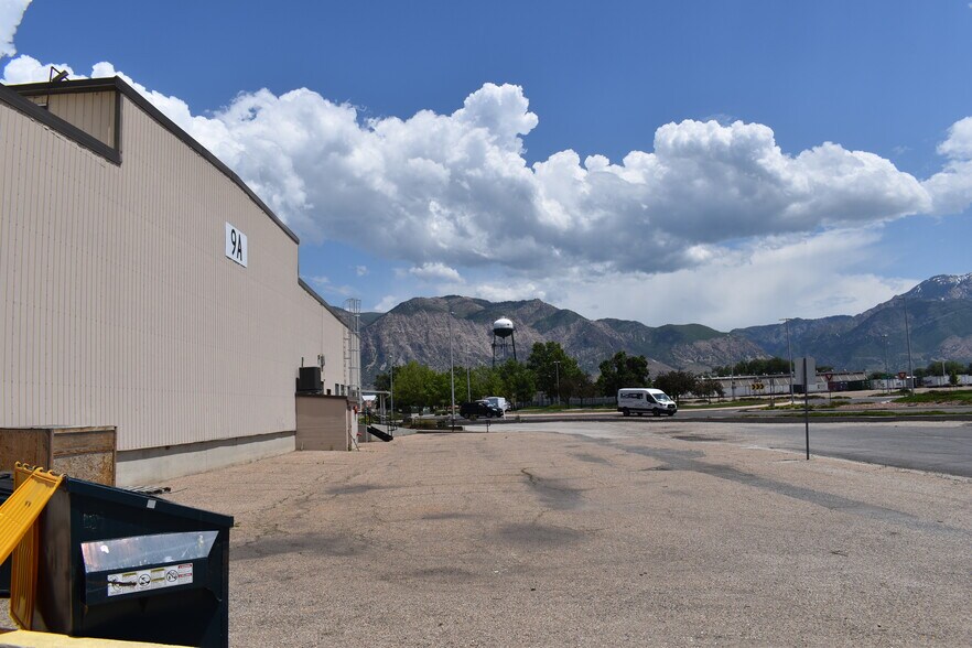 More Photos Of 884 W 2nd St, Ogden Warehouse For Lease