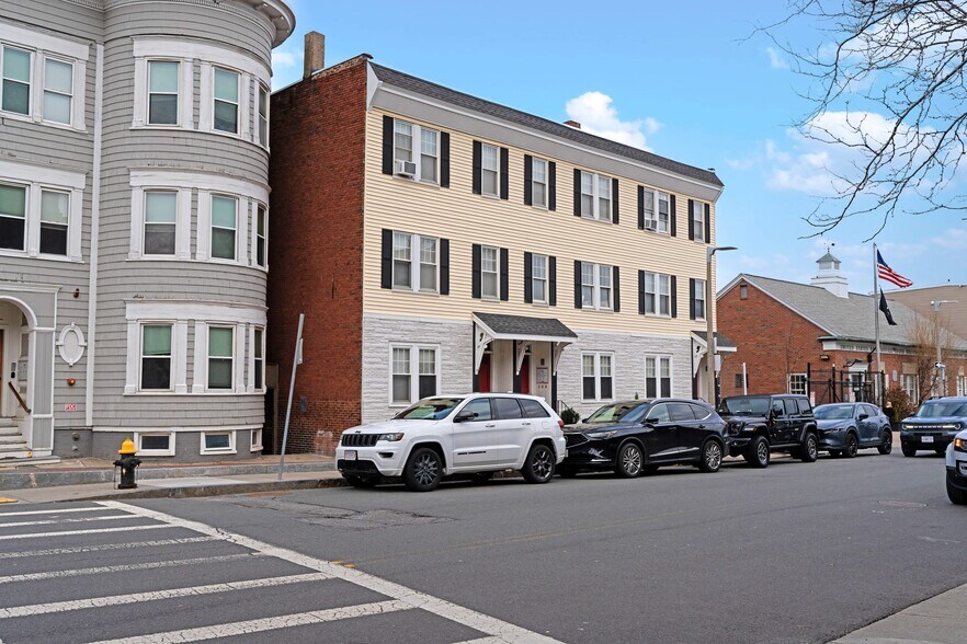 More Photos Of 428-432 E 3rd St, South Boston Apartments For Sale