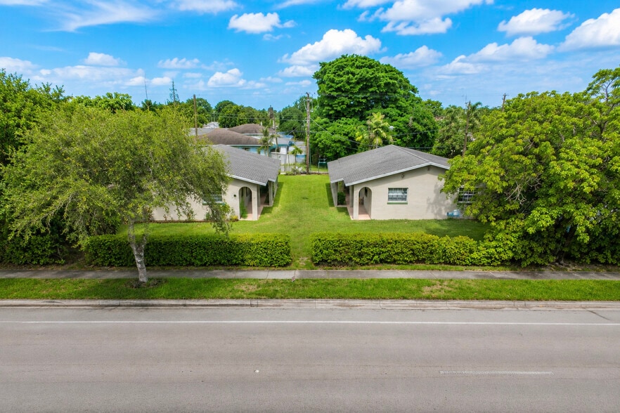 More Photos Of 1911-1915 SW 4th Ave, Fort Lauderdale Apartments For Sale