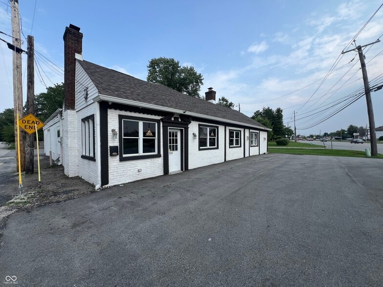 Primary Photo Of 5201 S Madison Ave, Indianapolis Freestanding For Sale
