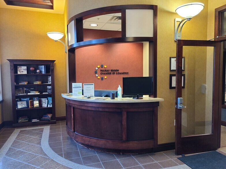 More Photos Of 200 Washington St, Wausau Office For Sale