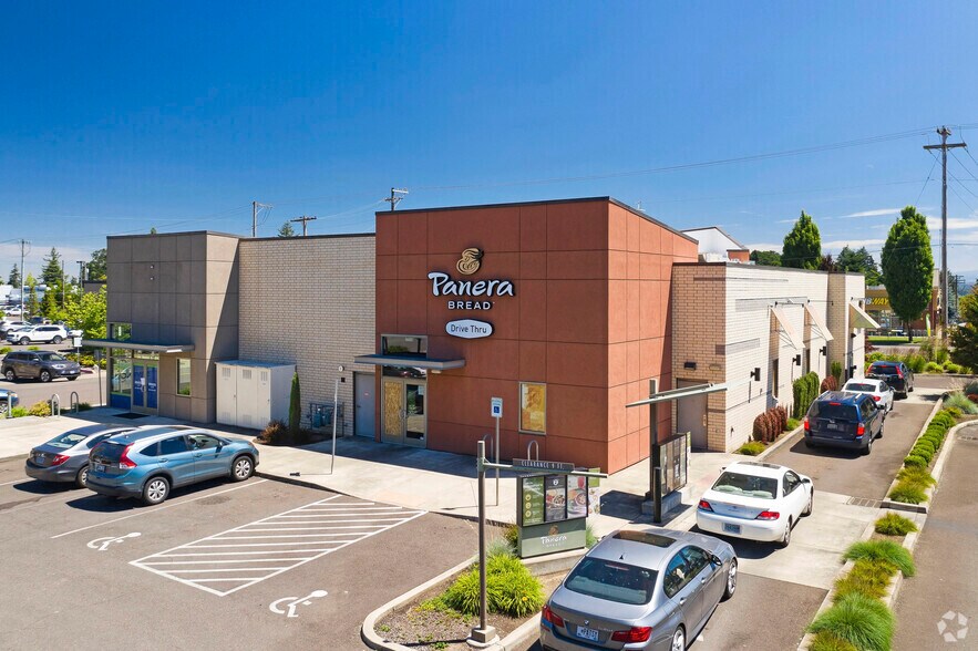 Primary Photo Of 2825 Commercial St SE, Salem Freestanding For Lease