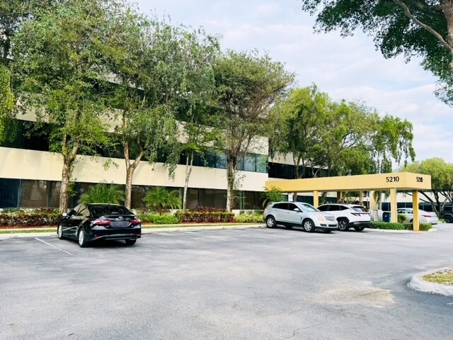 More Photos Of 5210 Linton Blvd, Delray Beach Medical For Sale