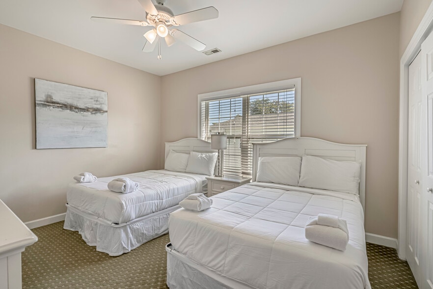 More Photos Of 703 37th Ave S, North Myrtle Beach Apartments For Sale