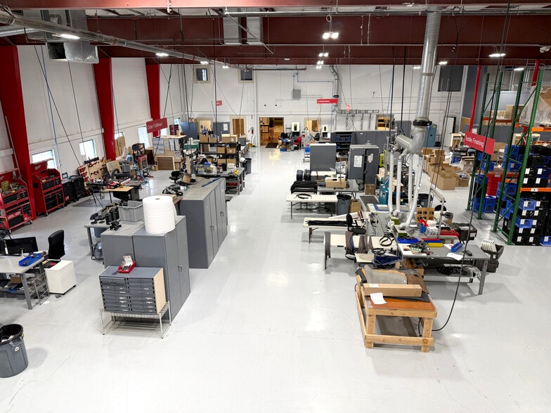 More Photos Of 7037 S High Tech Dr, Midvale Manufacturing For Sale
