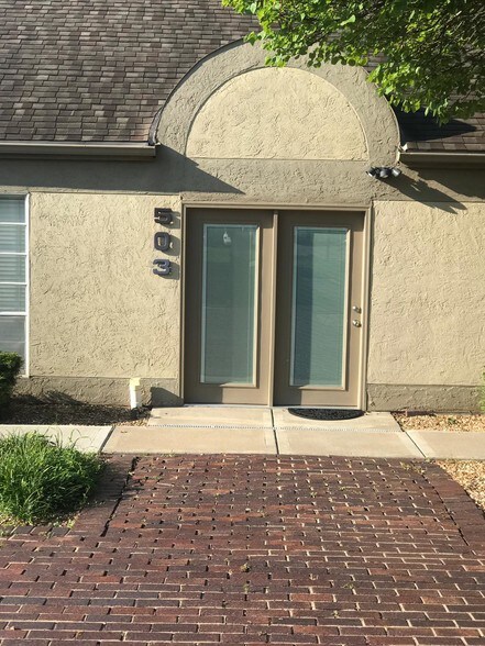 More Photos Of 501-503 N Mur Len Rd, Olathe Medical For Lease