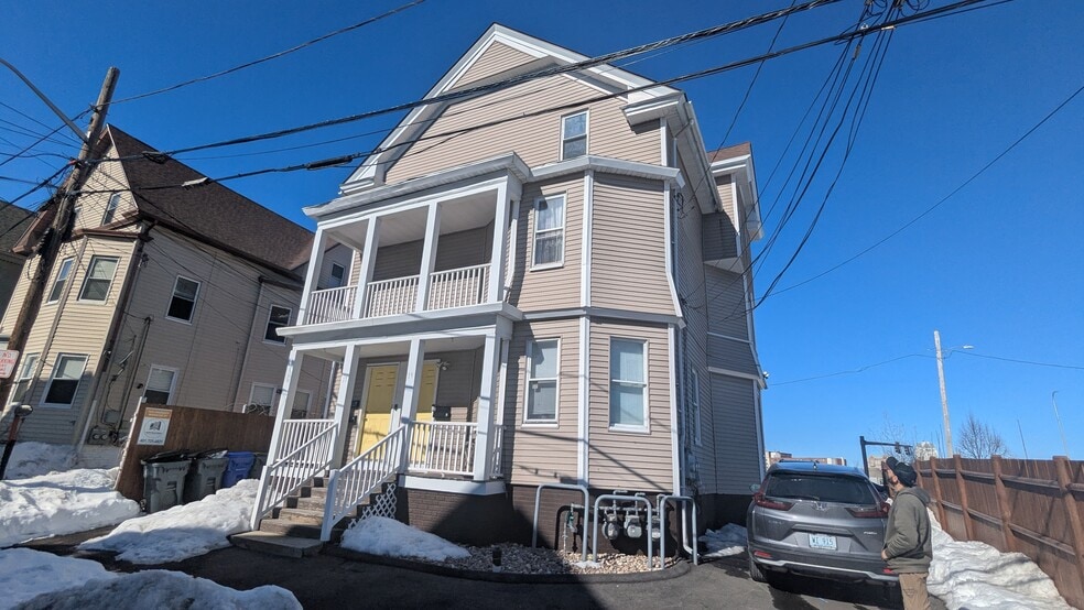 Primary Photo Of 15-17 Emmett St, Providence Apartments For Sale