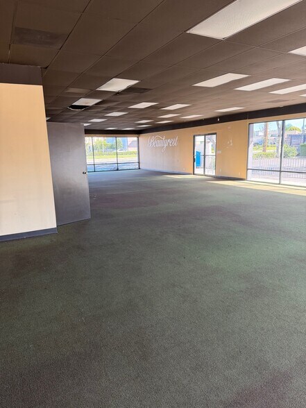 More Photos Of 180 Imperial Hwy, Fullerton Freestanding For Lease