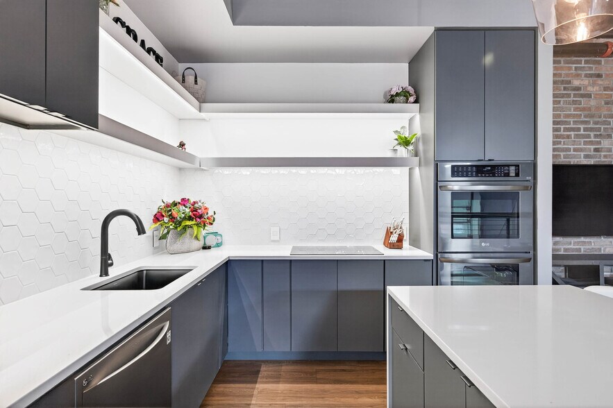 More Photos Of 3620 Arrowhead #2 Dr, Medina Industrial For Sale