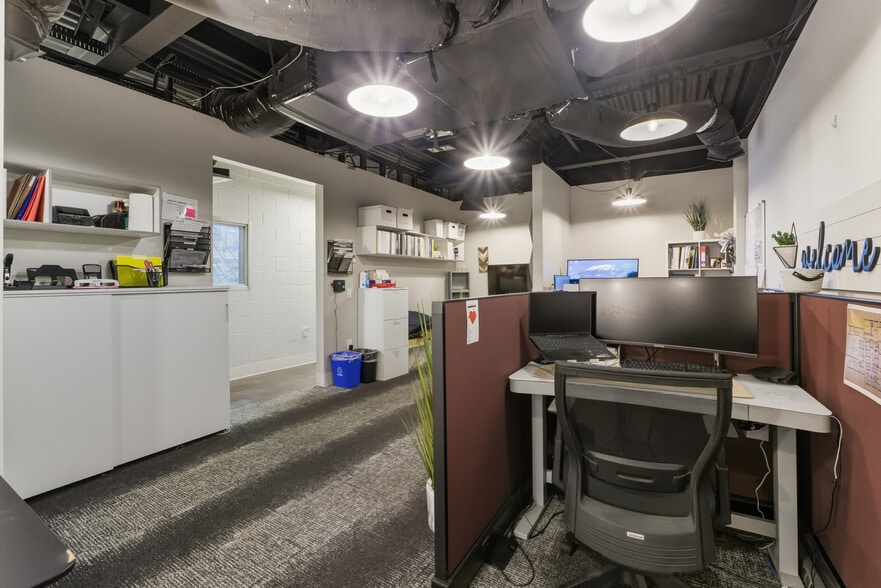 More Photos Of 3468 Hancock St, San Diego Warehouse For Sale