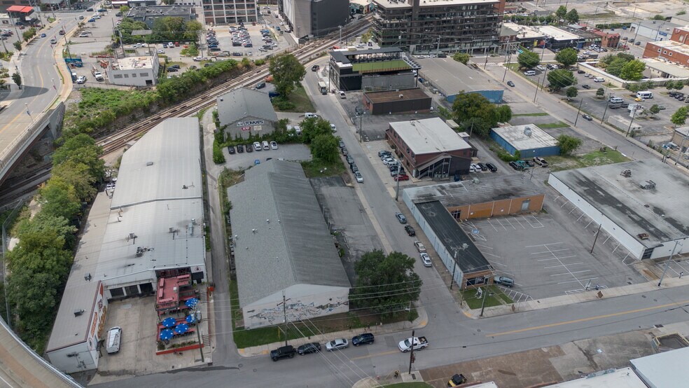 More Photos Of , Nashville Unknown For Sale