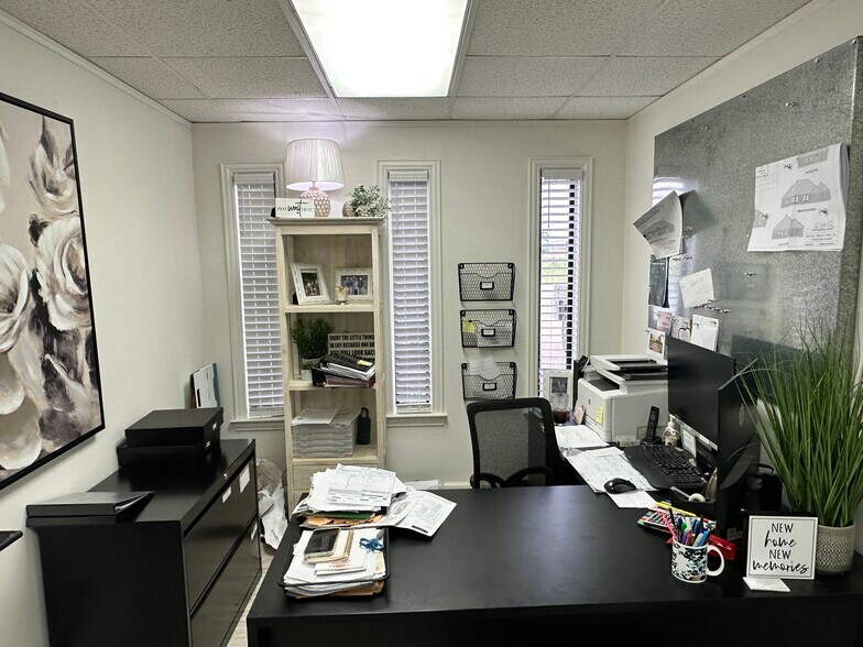 More Photos Of 4817 Hill St, Abilene Warehouse For Lease