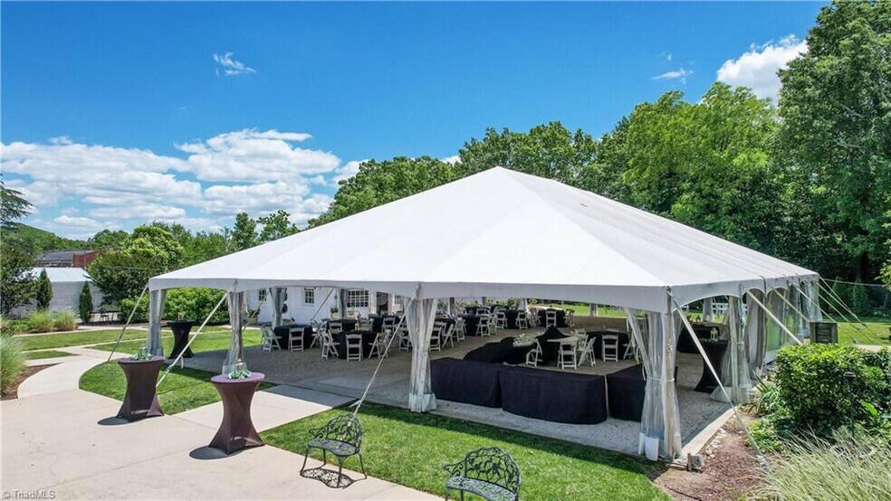 More Photos Of 17 E Main St, Thomasville Storefront Retail Office For Sale