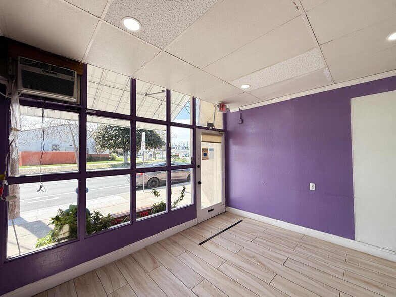 More Photos Of 217-223 E Maude Ave, Sunnyvale Storefront For Lease