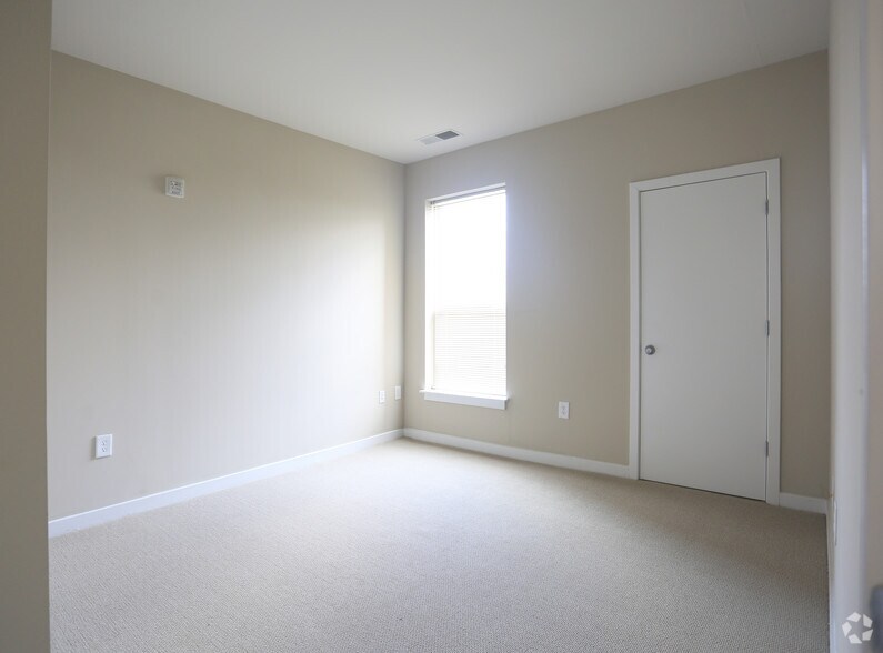 More Photos Of 4020 Minnesota Ave NE, Washington Apartments For Lease