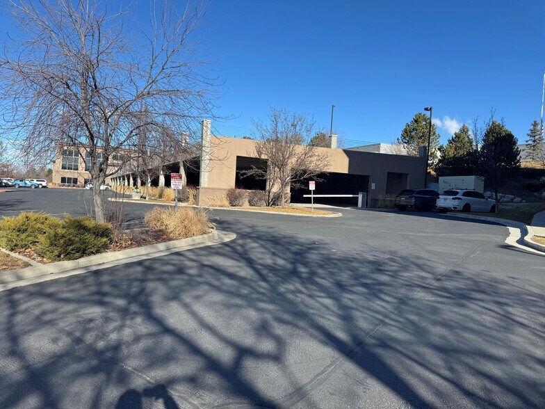 More Photos Of 7927 S High Point Pky, Sandy Office For Lease